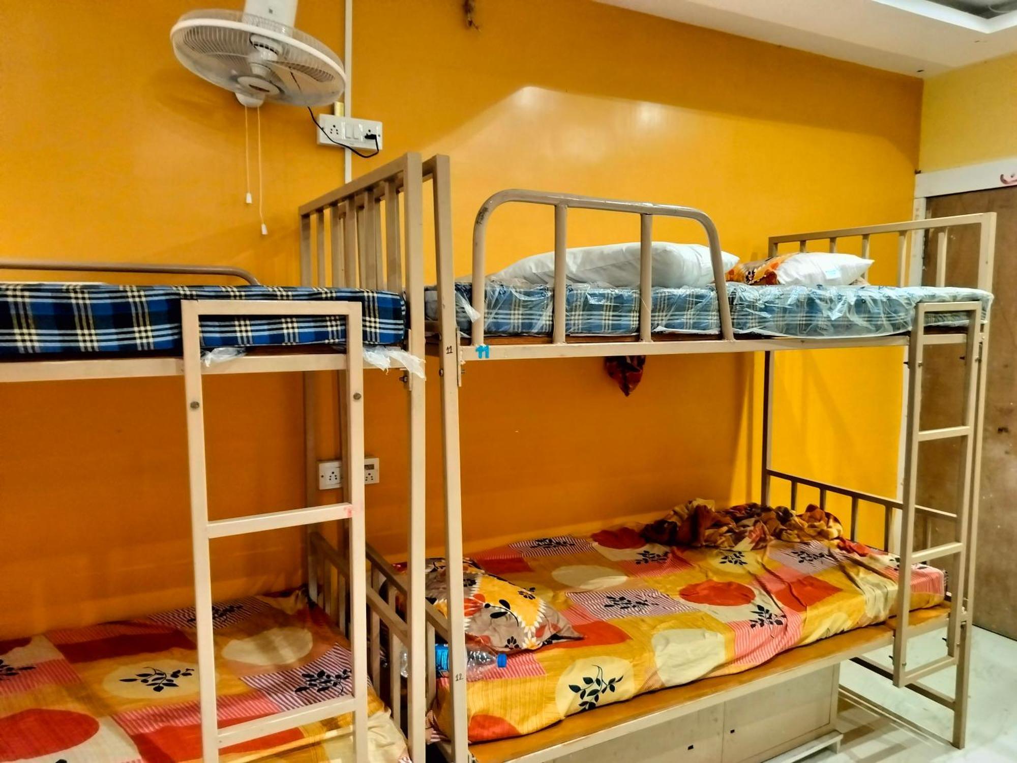 Sri Durga Jatri Nibasa Hostel Brahmapur Exterior photo