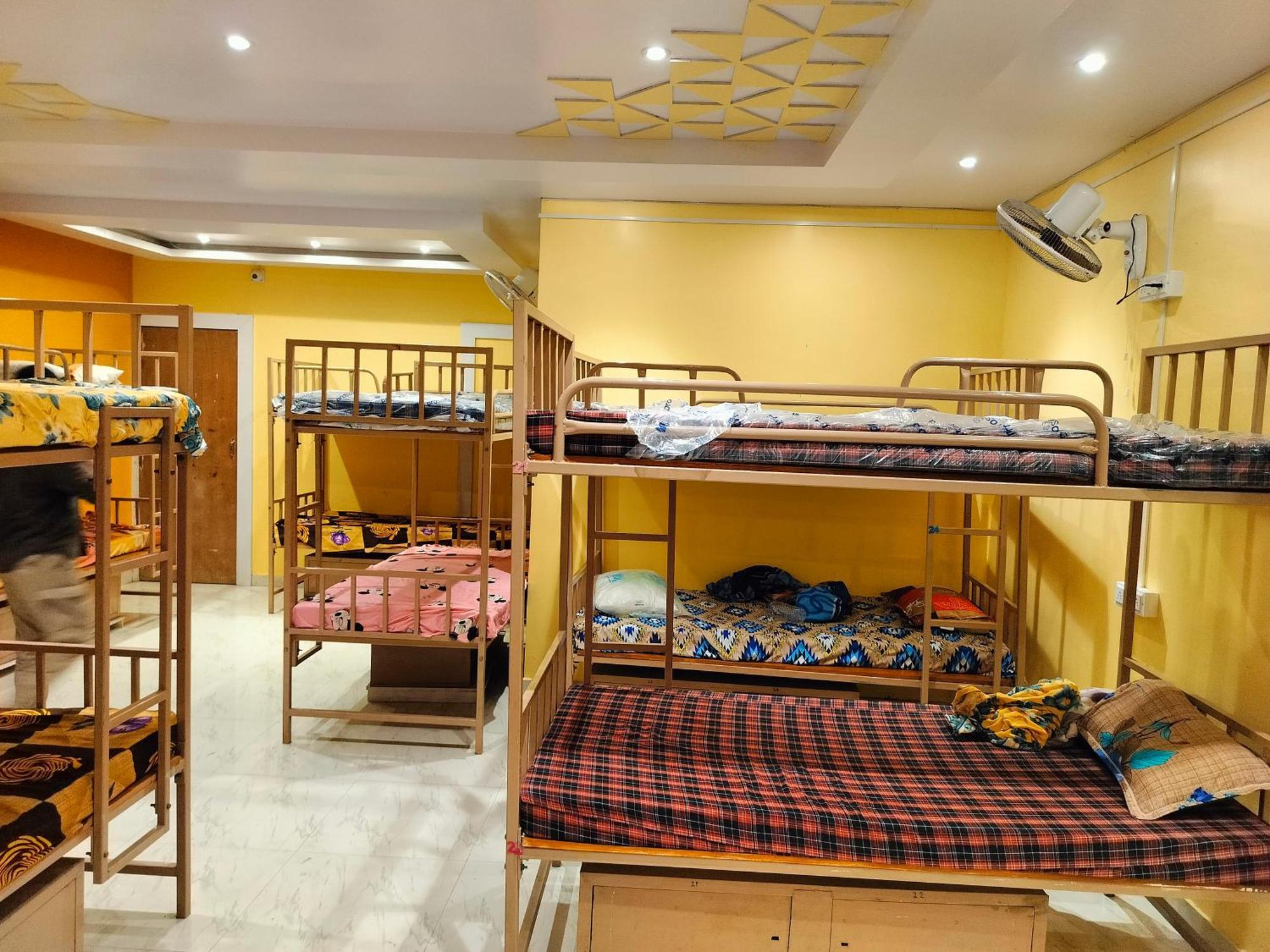 Sri Durga Jatri Nibasa Hostel Brahmapur Exterior photo